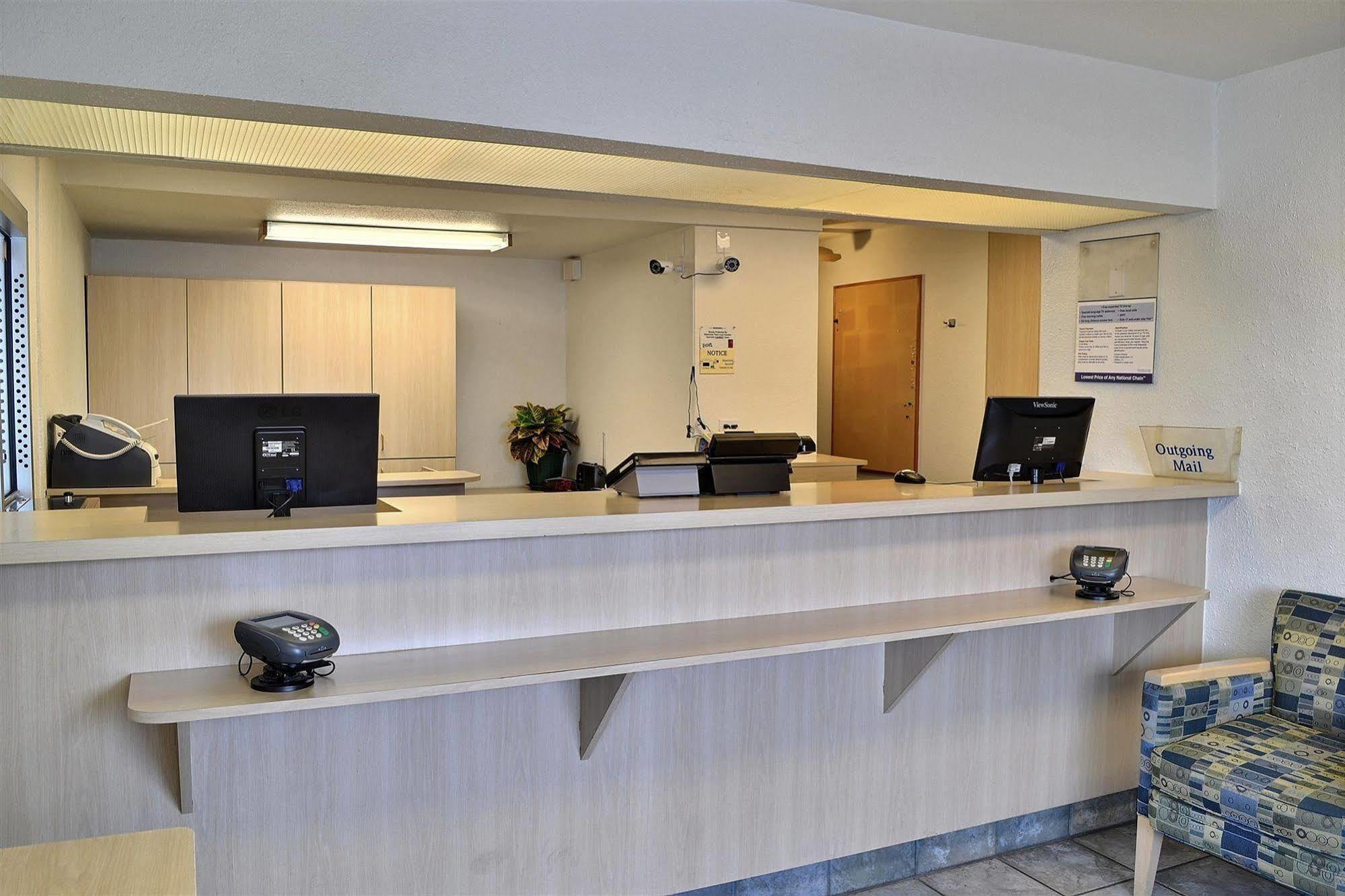 Motel 6-Billings, Mt - South ภายนอก รูปภาพ