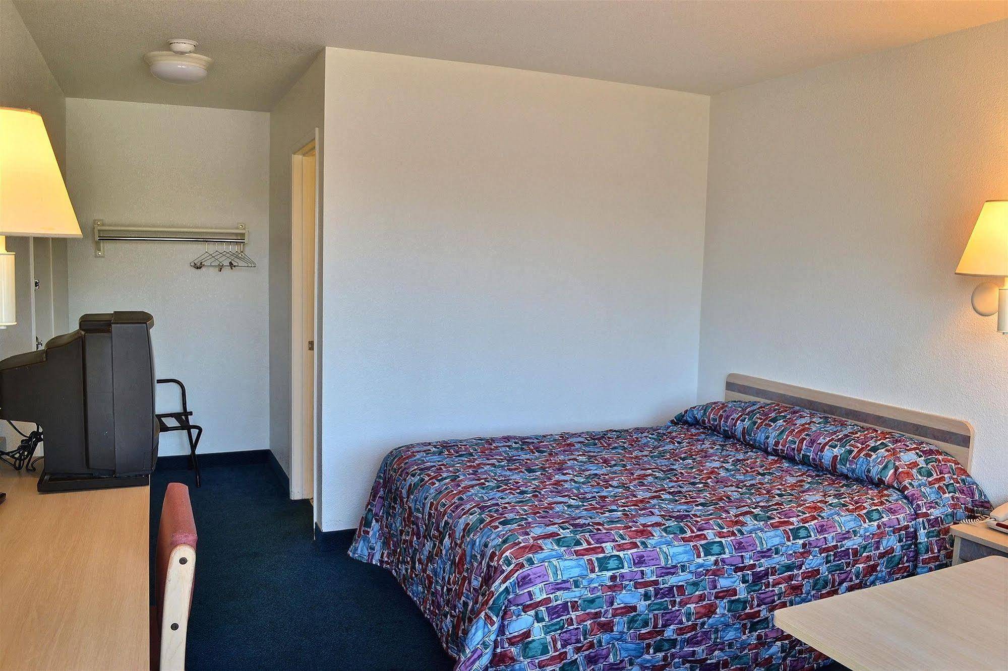 Motel 6-Billings, Mt - South ภายนอก รูปภาพ